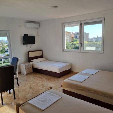 Apartmani Ani Bar Exterior foto