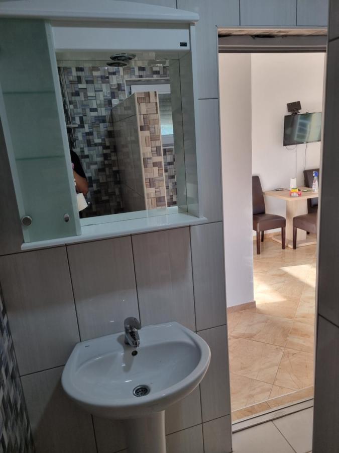 Apartmani Ani Bar Exterior foto