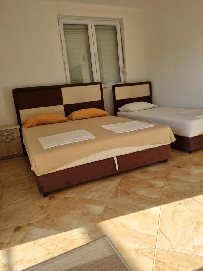 Apartmani Ani Bar Exterior foto